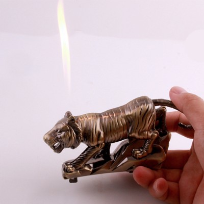 Dh-8872  New kind tiger  shaped  cigarette ashtray with  butane gas lighter  wholesale